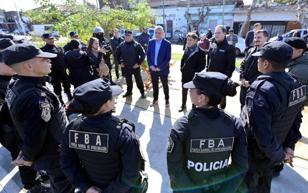 Kicillof presentó la base de la Fuerza Barrial de Aproximación de Villa Tranquila