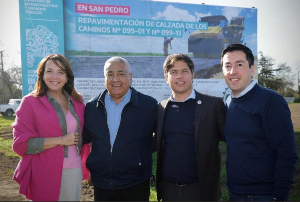 Kicillof y Salazar recorrieron los avances de las obras de repavimentación de la ruta provincial 1.001