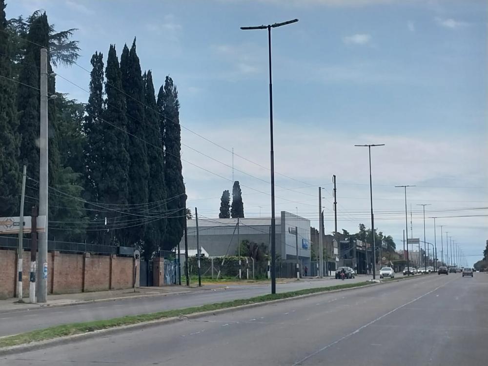 Edelap colocó 1300 columnas de hormigón en puntos estratégicos de su red