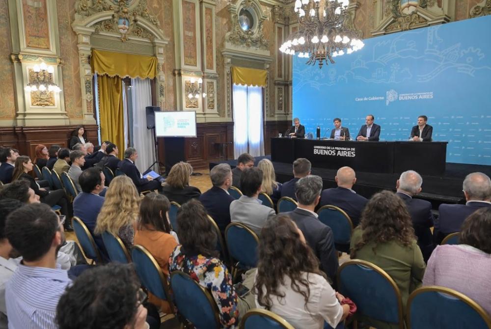 Kicillof anunció inversiones de una empresa china por US$1.250 millones en el puerto de Bahía Blanca