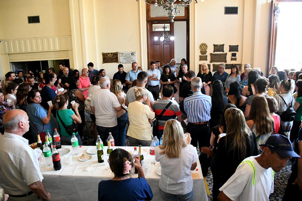 Guillermo Britos encabezó el brindis de fin de año