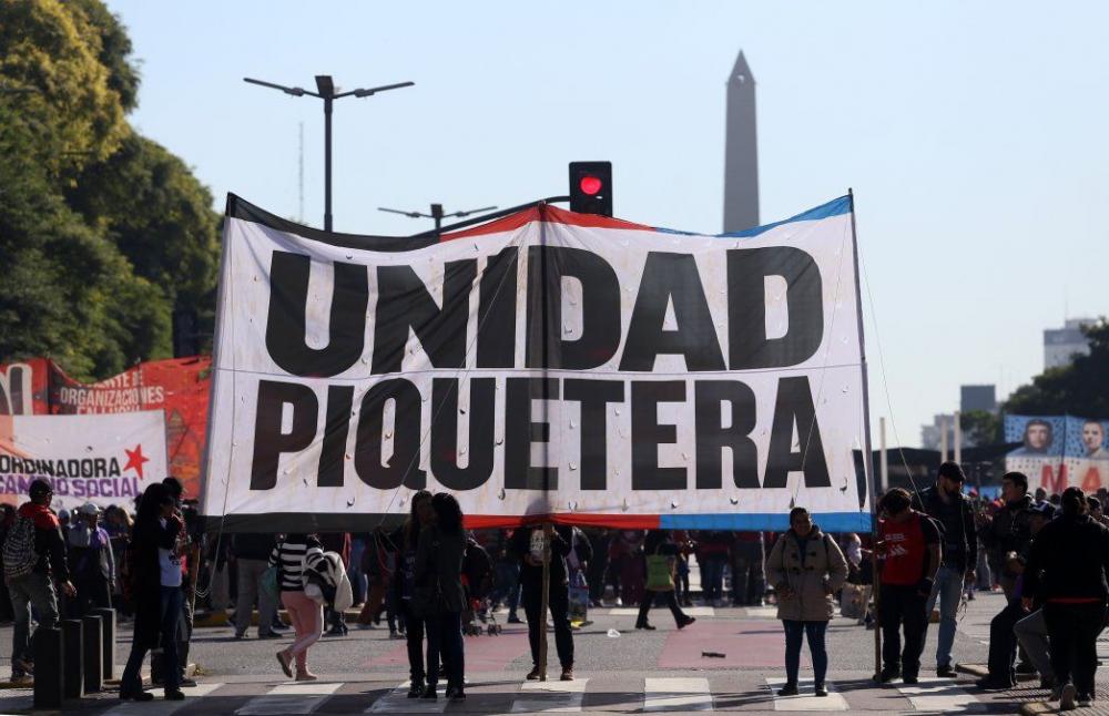 Piqueteros marchan contra el Gobierno y desafían el protocolo de Patricia Bullrich: "Seremos miles"