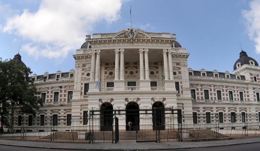 Desmienten rumores sobre cambios en el gabinete de Axel Kicillof