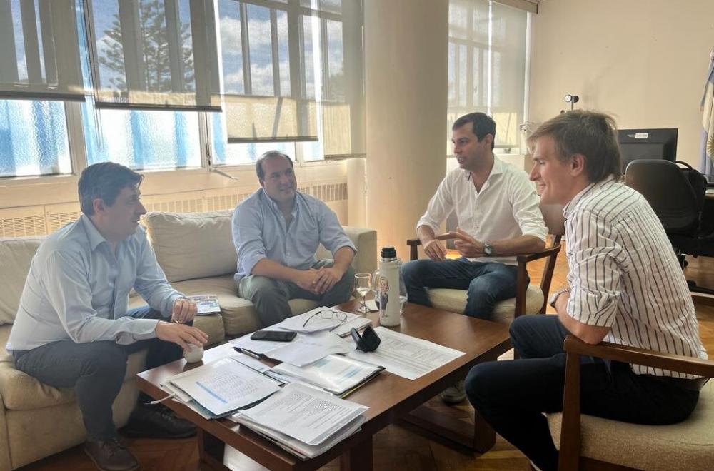 Recoulat se reunió con Álvarez por continuidad de la obra del canal pluvial subterráneo