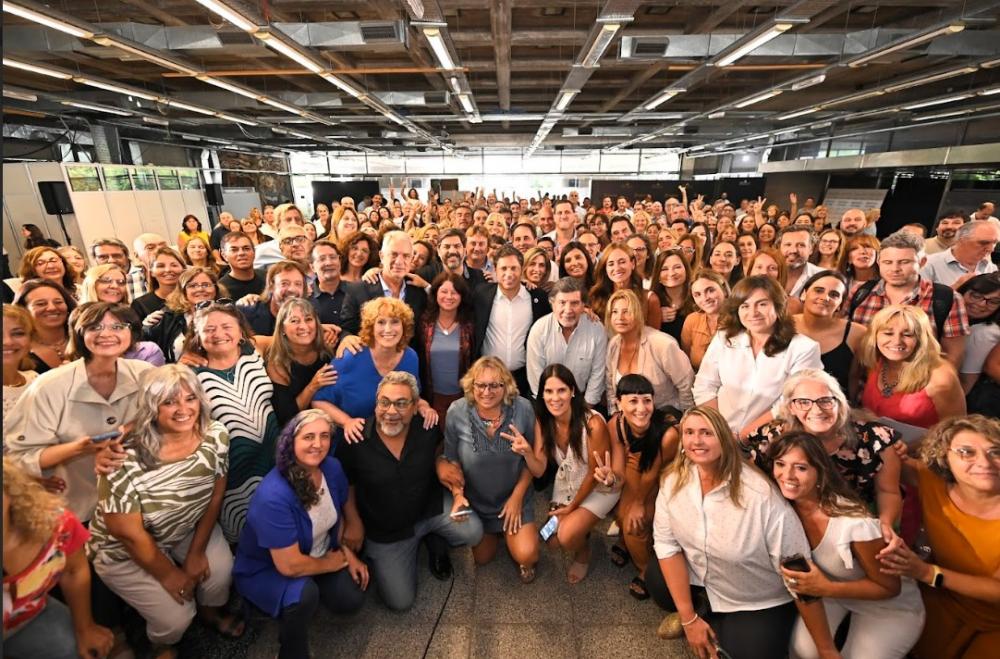 Kicillof y Sileoni dieron inicio al primer encuentro del año de autoridades educativas