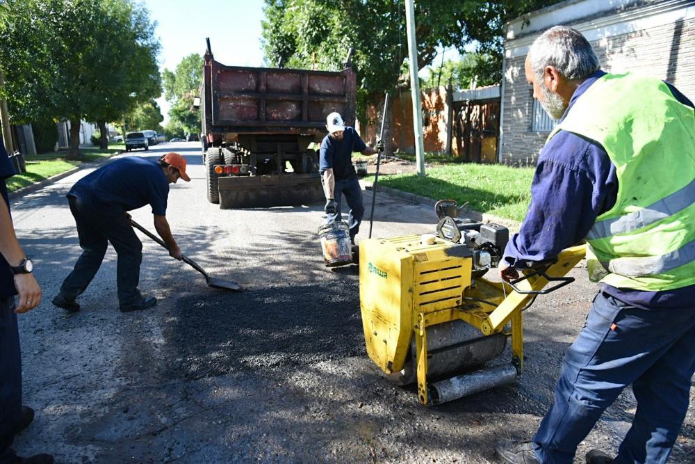 El Municipio impulsa un importante plan de bacheo e interviene cerca de 400 cuadras