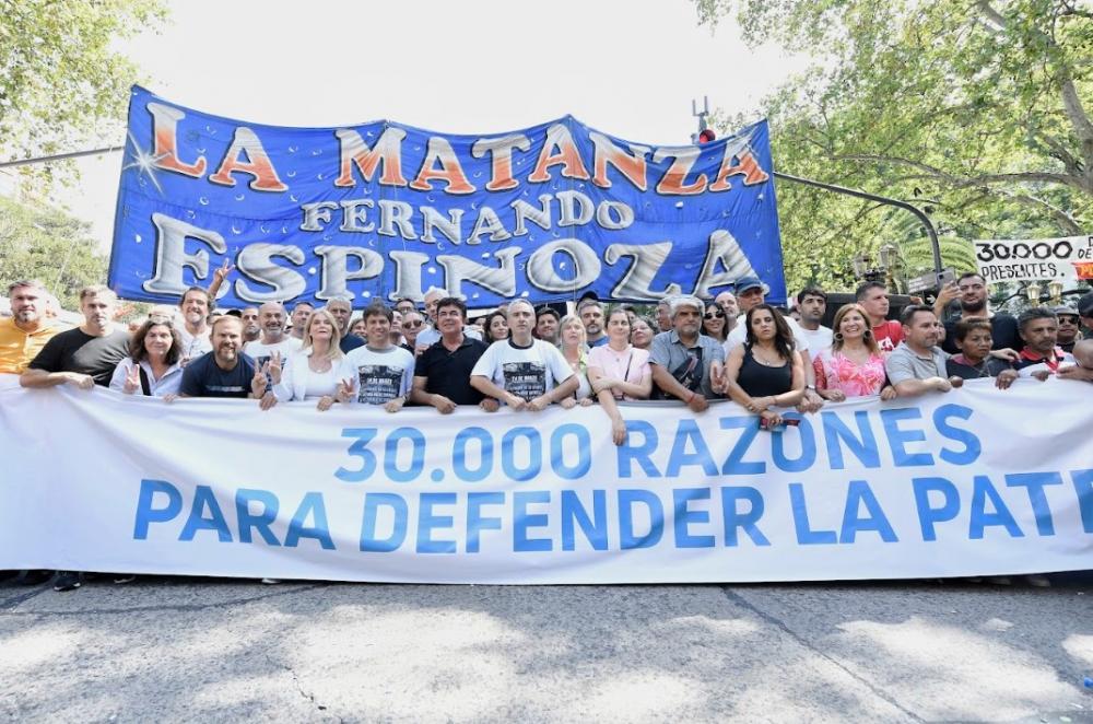 Kicillof participó de la marcha por el Día Nacional de la Memoria por la Verdad y la Justicia