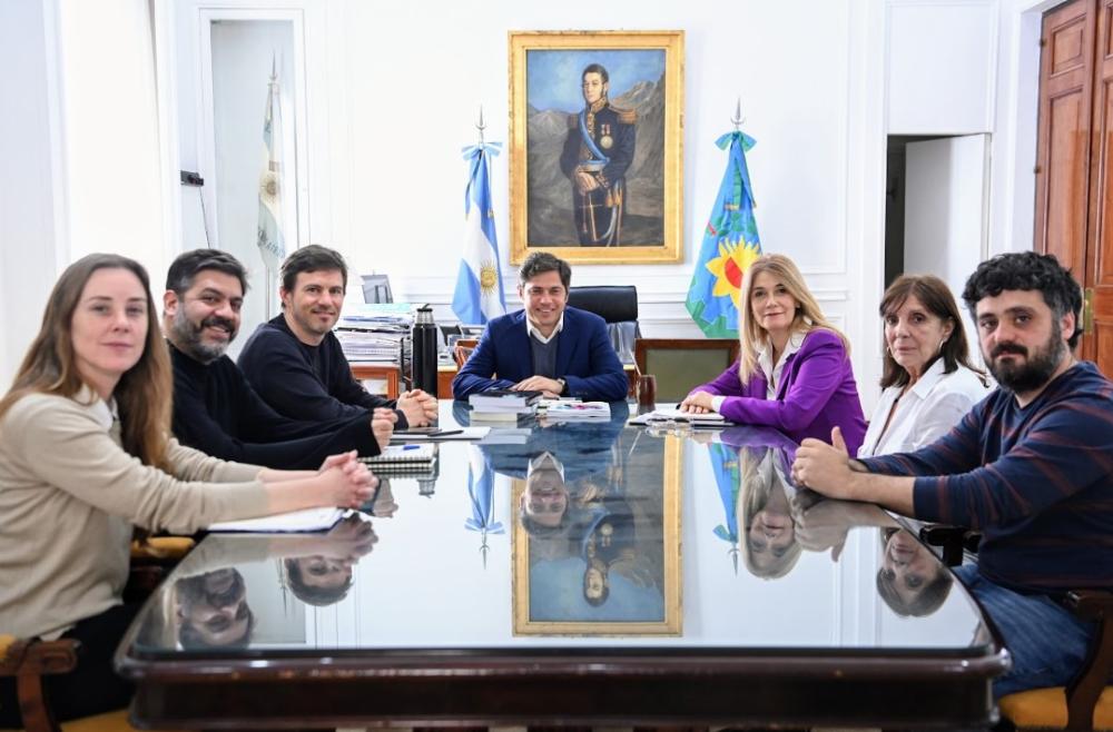 Kicillof recibió a los titulares de los bloques legislativos de Unión por la Patria