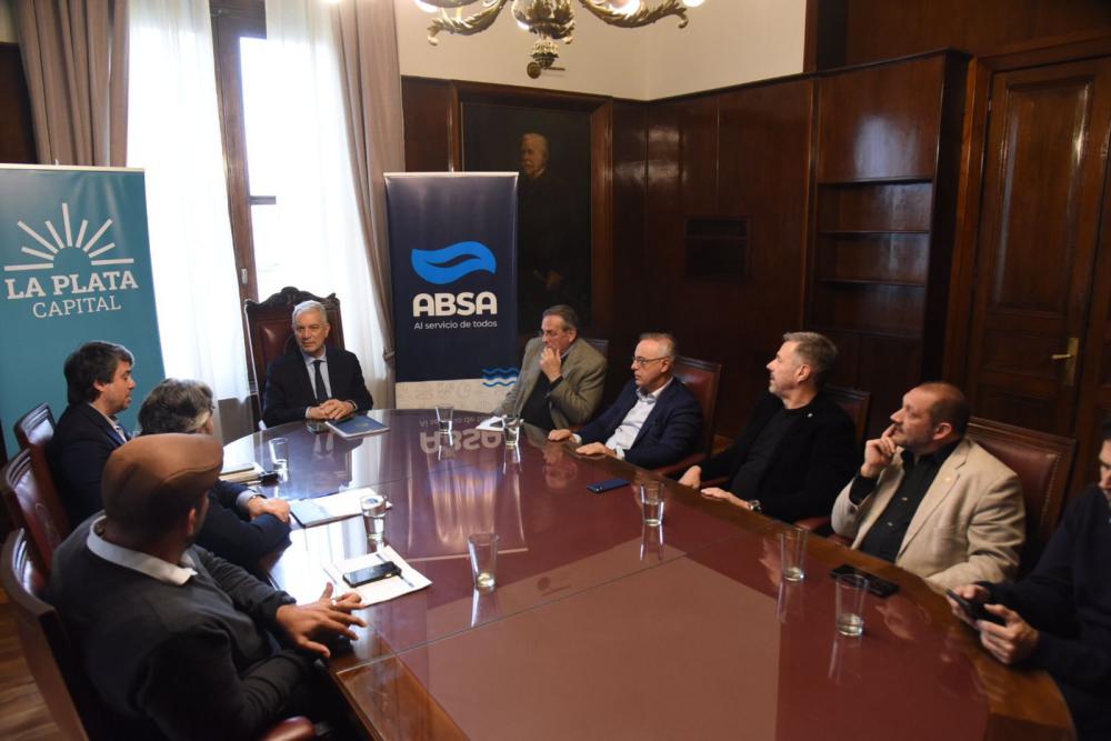 Alak y ABSA anunciaron importantes obras para mejorar el suministro de agua potable en los barrios