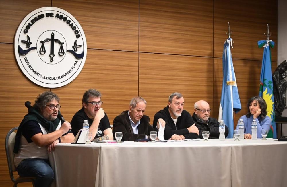 Dirigentes sindicales coincidieron en la necesidad de enfrentar las políticas del gobierno