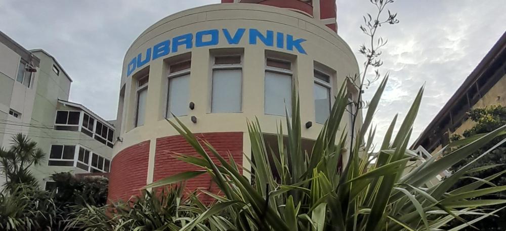 Así era el hotel Dubrovnik que se derrumbó en Villa Gesell