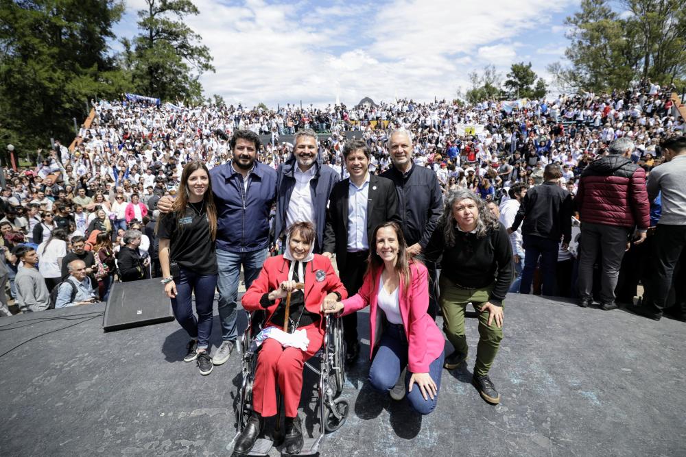Kicillof: “La juventud nos obliga a trabajar para tener más y mejores políticas de derechos humanos”
