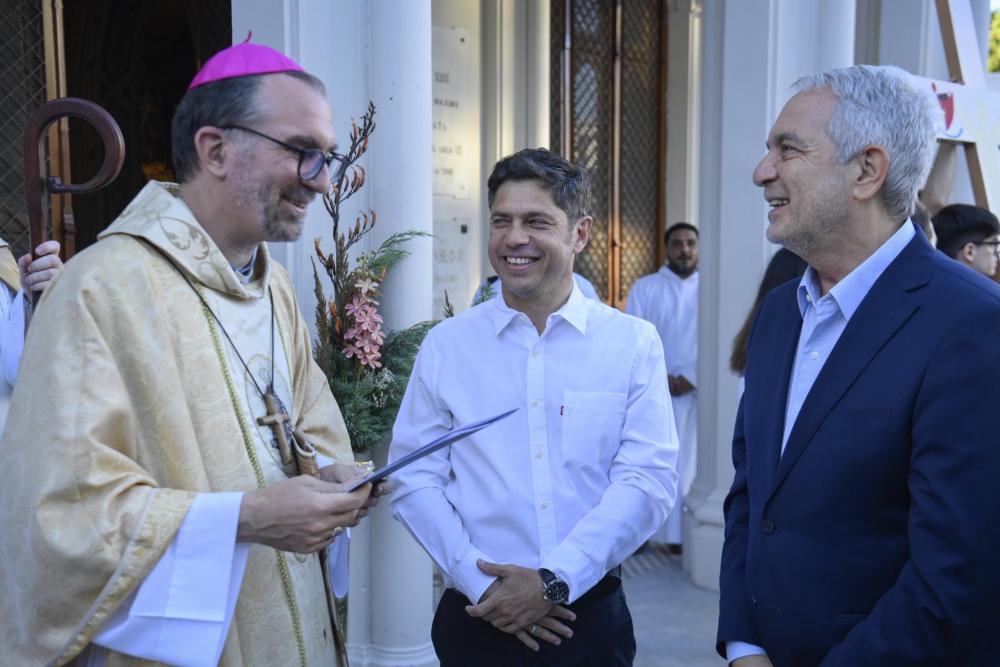 Kicillof participó de la asunción del nuevo arzobispo de La Plata