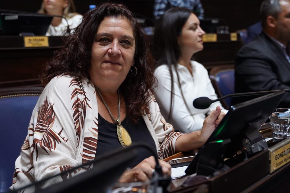 Susana González: "Los peronistas festejamos que se les restituyan los derechos cercenados a los trabajadores del Banco Provincia"