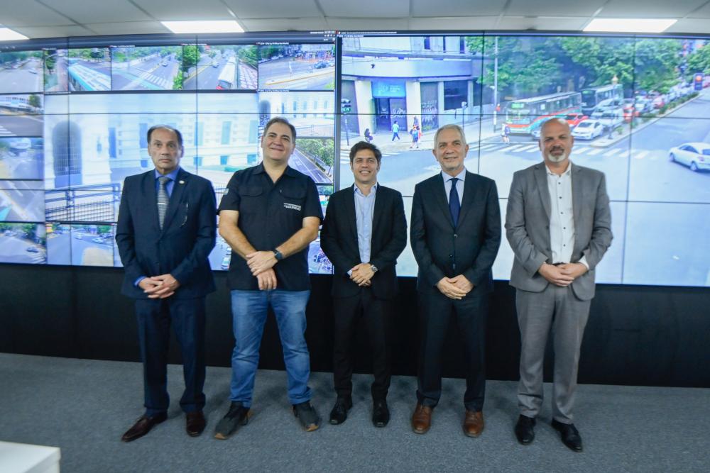 Kicillof y Alak inauguraron el nuevo Centro de Operaciones y Monitoreo de La Plata