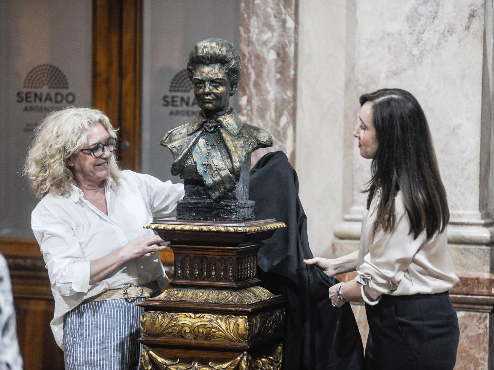 Baja en el entorno de Villarruel: renunció Claudia Rucci al Senado