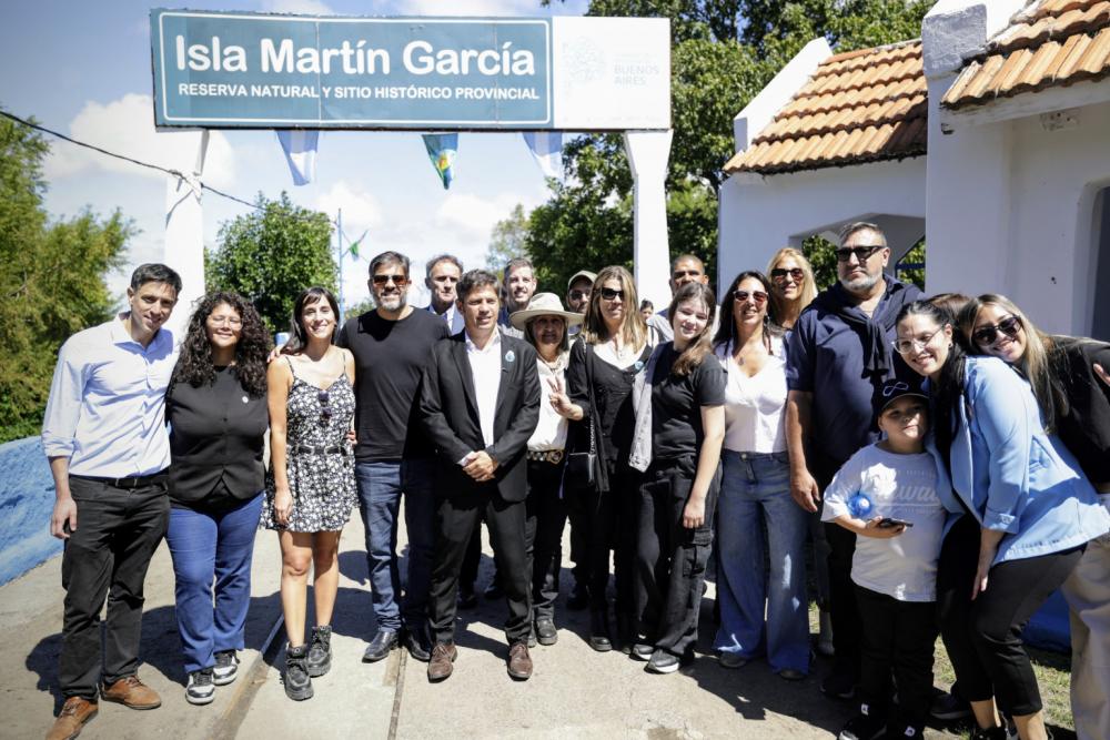 Kicillof inauguró el nuevo muelle y la planta potabilizadora de agua