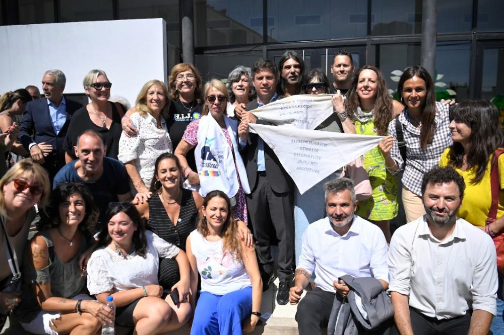 Kicillof inauguró la puesta en valor del espacio para la memoria de la ex comisaría 5ta