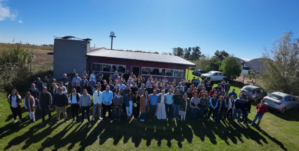 Dirigentes del radicalismo bonaerense discutieron sobre el desdoblamiento en las elecciones