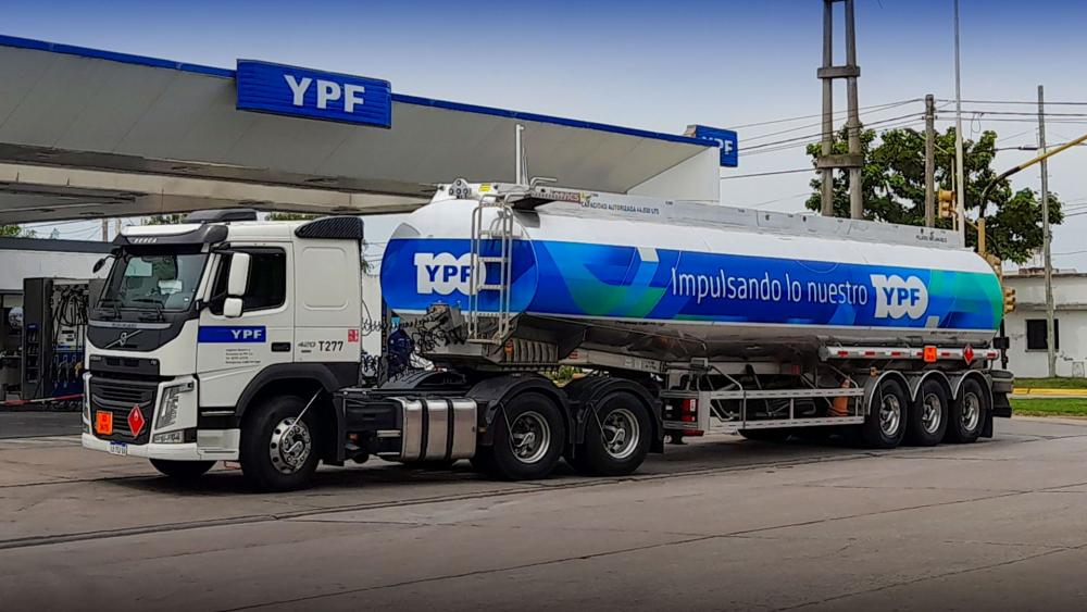 Desde el 1 de mayo, YPF bajará el precio de los combustibles