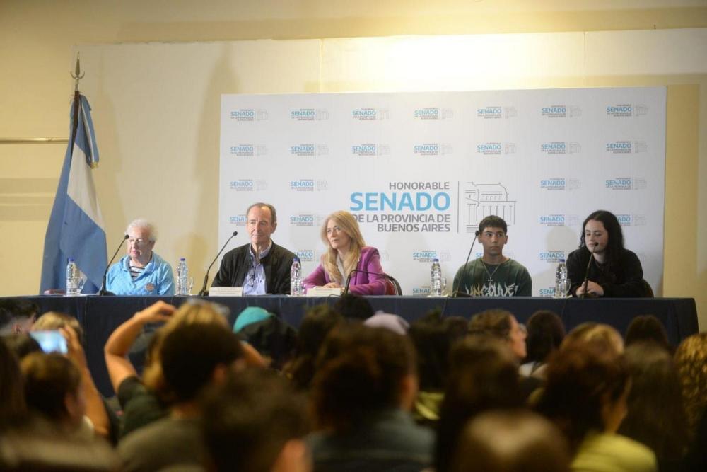 Verónica Magario: “Cuando el Estado no protege los derechos, les da la espalda a las nuevas generaciones”