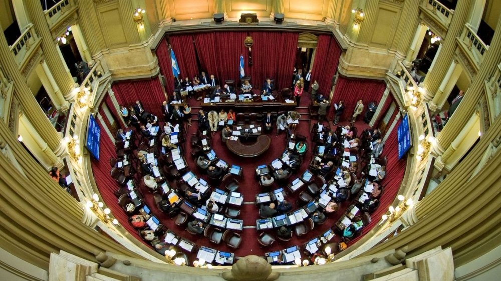 Venció el congelamiento de las dietas: los senadores pasarán a cobrar 9 millones en mayo
