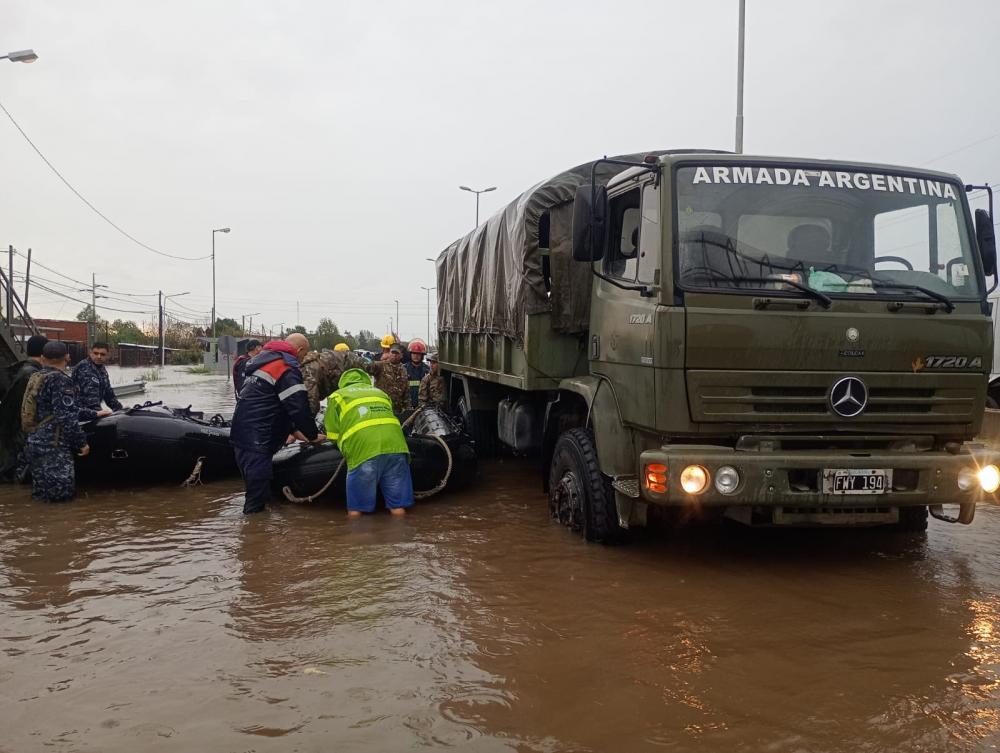 “El arroyo de 15 metros ahora tiene un kilómetro”: Campana desbordada por la inundación