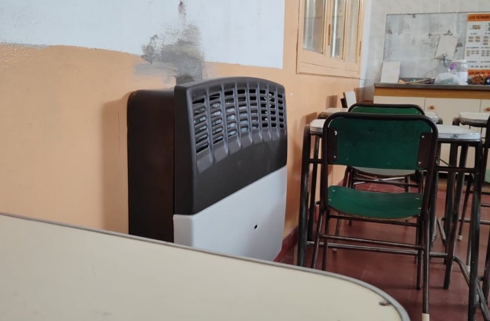 Invierten más de 2,3 mil millones de pesos en obras y refacciones de gas para escuelas bonaerenses