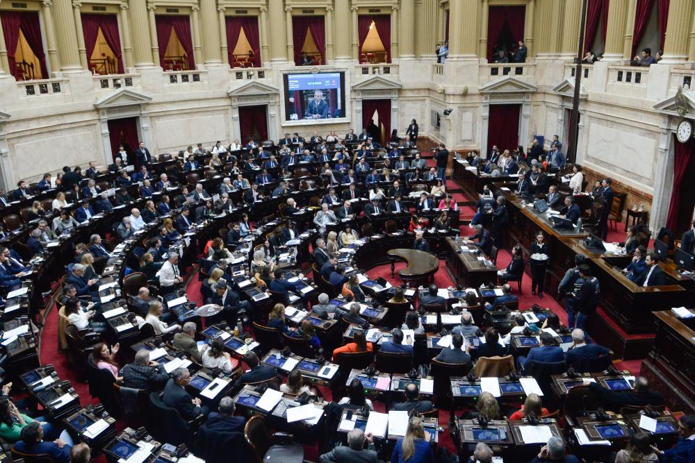 Fracasó la sesión opositora en Diputados para tratar el aumento a jubilados y la criptoestafa Libra