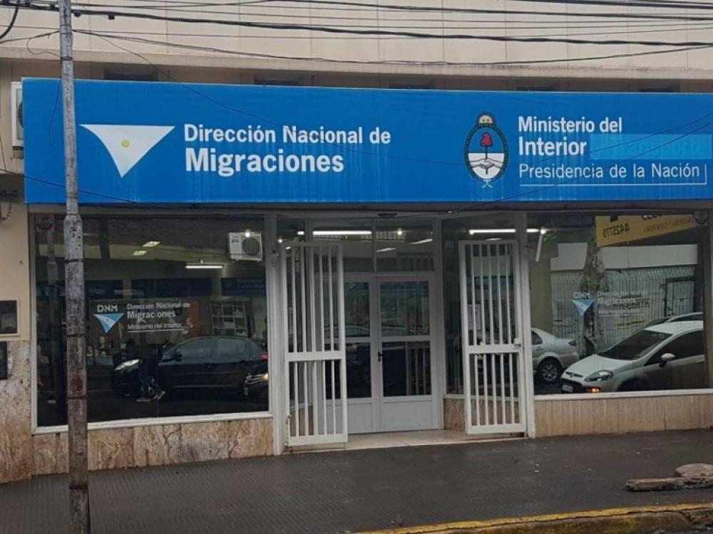 El Gobierno modificó la ley que regula la política migratoria