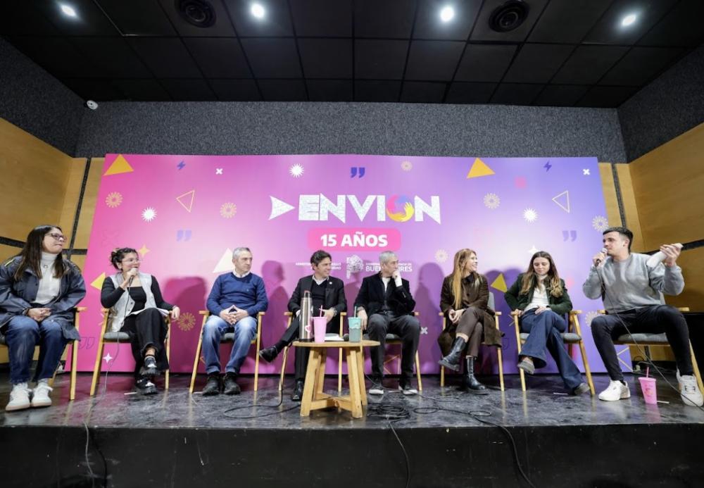 Kicillof encabezó el acto por el 15° aniversario del programa Envión