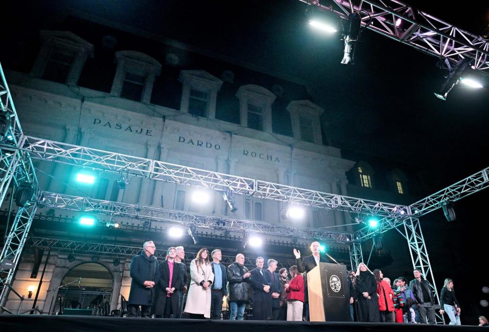 Alak inauguró las obras de renacimiento del Pasaje Dardo Rocha