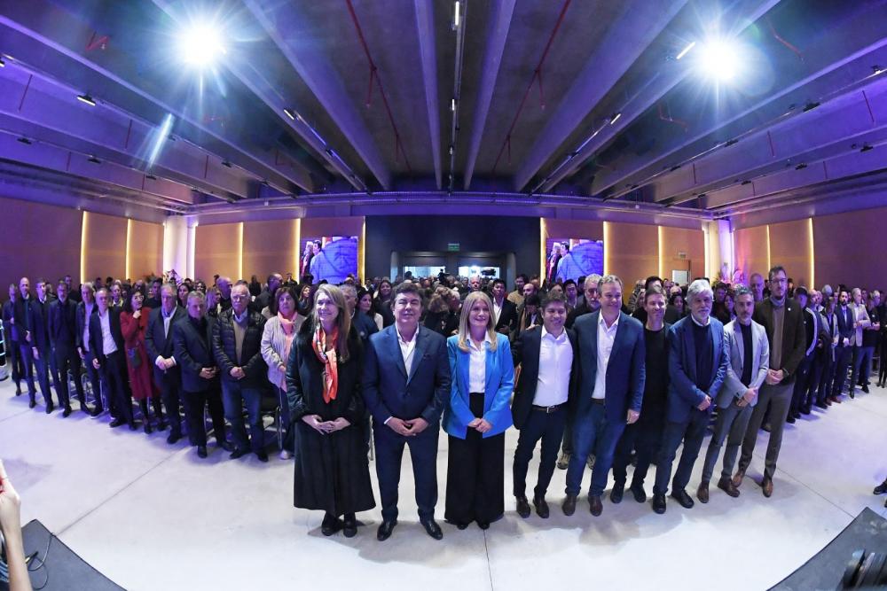 Magario: “Milei se está llevando puesto al país y a las provincias, por eso le tenemos que decir basta el 7 de septiembre”