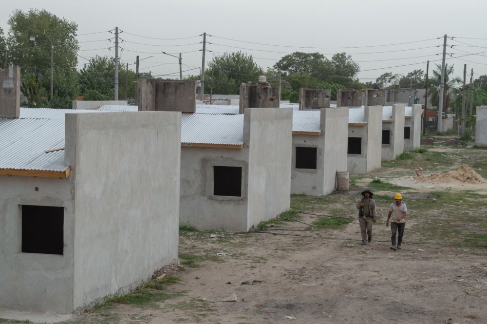 El Gobierno traspasa planes de vivienda a provincias y municipios