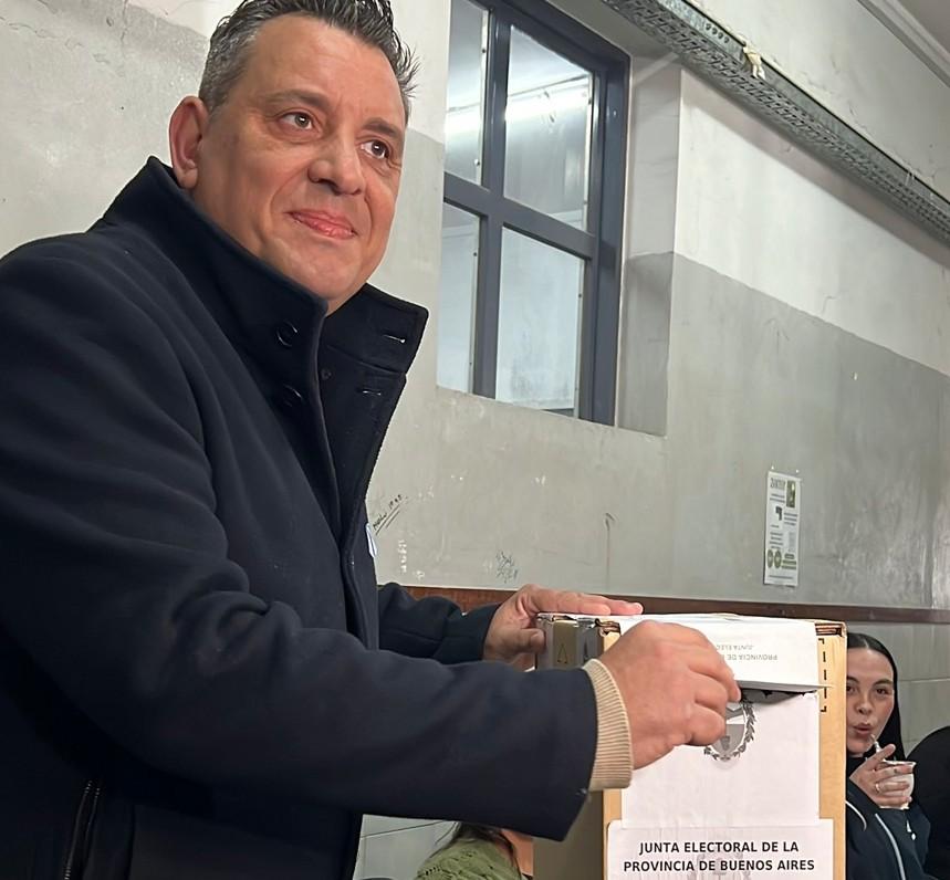 Votó Bondarenko: “Los vecinos tienen un mejor termómetro que yo para hablar de inseguridad”