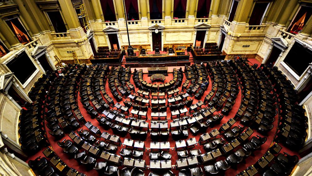 127 diputados en juego: mapa completo de provincias y cuánto arriesgan el peronismo, PRO y Milei