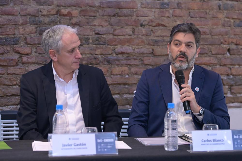 Bianco lanzó la diplomatura “Democracia y Parlamento Futuro” en Chascomús