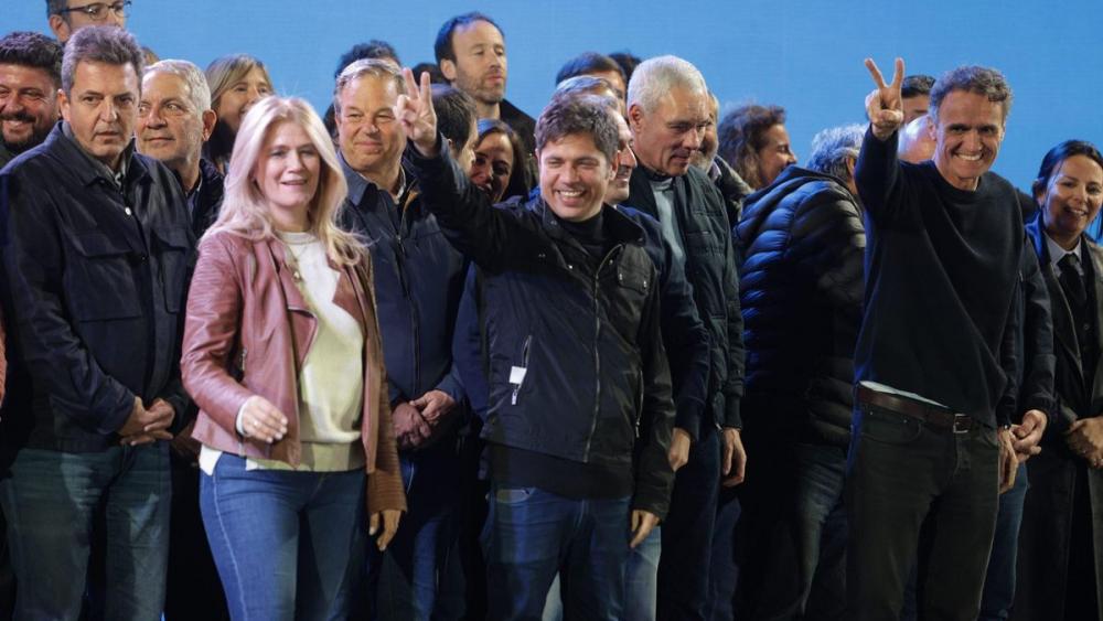 Con bunker unificado y la explicación de cómo se vota con la BUP, Fuerza Patria encara la última semana