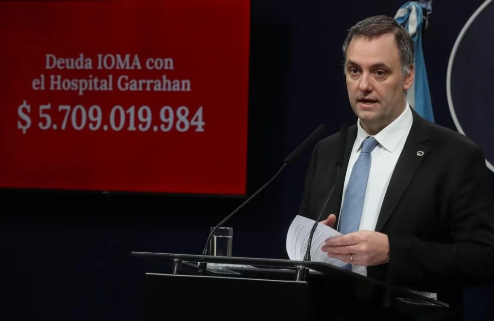 El Gobierno ratifica a Espert y desestima acusaciones: “Es parte de una operación refritada”