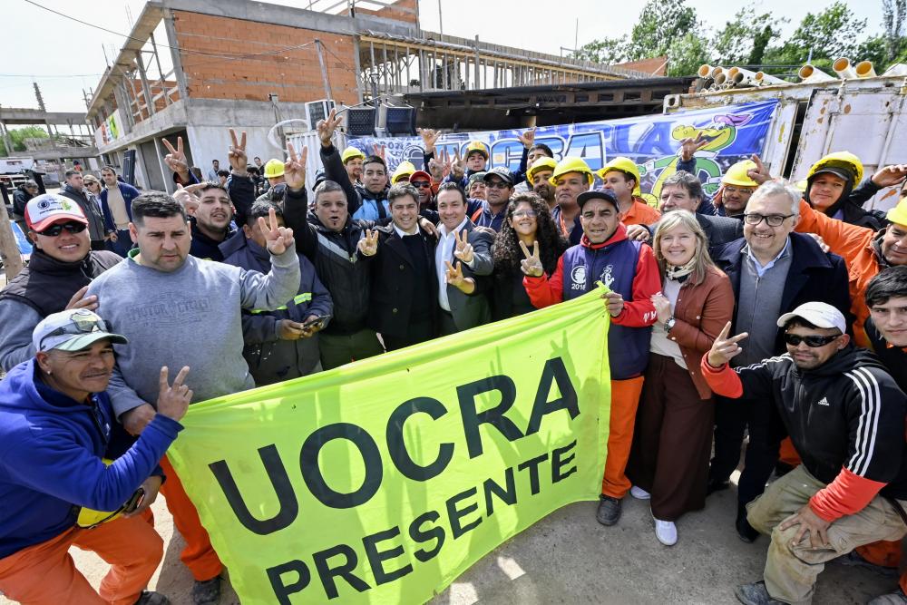 Kicillof recorrió los avances de las obras del nuevo Polo Educativo en La Carolina