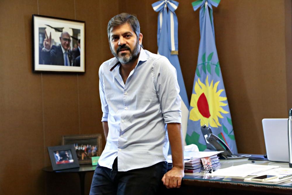 Bianco cruzó a Santilli: “Por ahí no me contesta porque busca oficina”