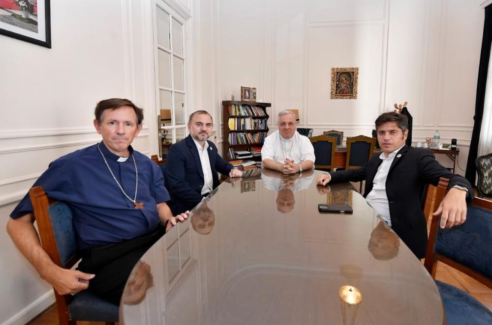 Kicillof se reunió con las autoridades de la Conferencia Episcopal Argentina