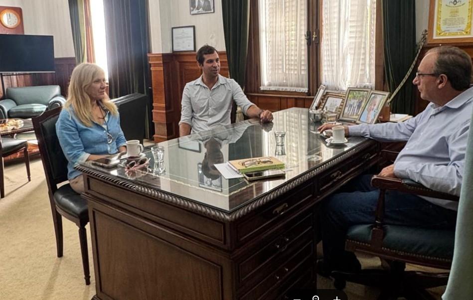 Continúa la recorrida del bloque de diputados de la UCR