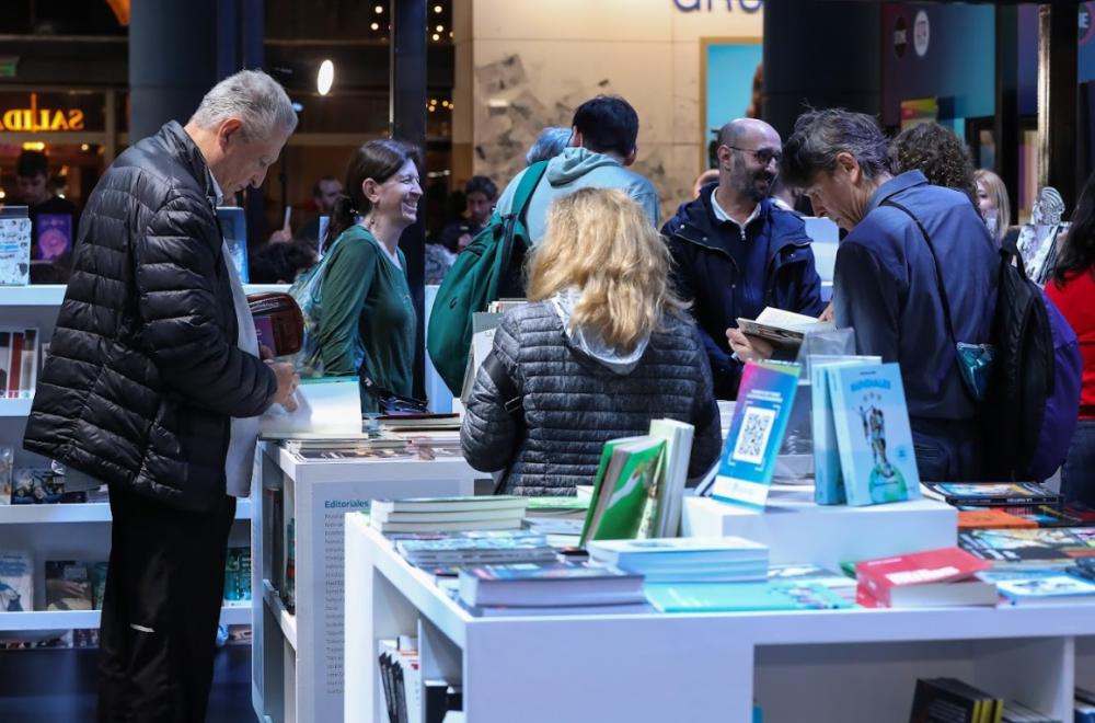 La Provincia de Buenos Aires vuelve a estar presente con su stand en la Feria Internacional del Libro