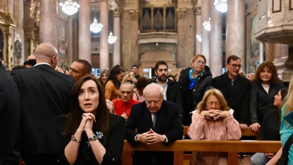 Villarruel se bajó de Luján y cuestionó a la casta en la misa en homenaje a Francisco