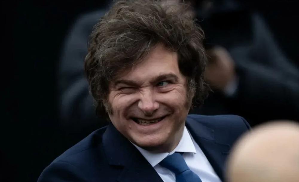 A un año del fin del cepo, Milei reivindicó la medida y apuntó contra el kirchnerismo