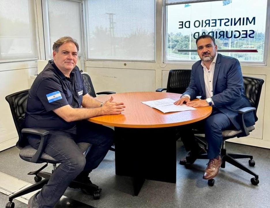 Fabián Luayza con Javier Alonso: “Los bonaerenses no podemos seguir viviendo con miedo a que nos roben”