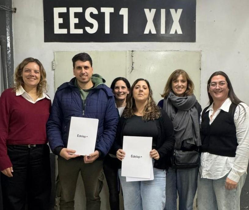 EDELAP impulsa nuevos proyectos junto a escuelas técnicas de Berisso y Ensenada EDELAP impulsa nuevos proyectos junto a escuelas técnicas de Berisso y Ensenada