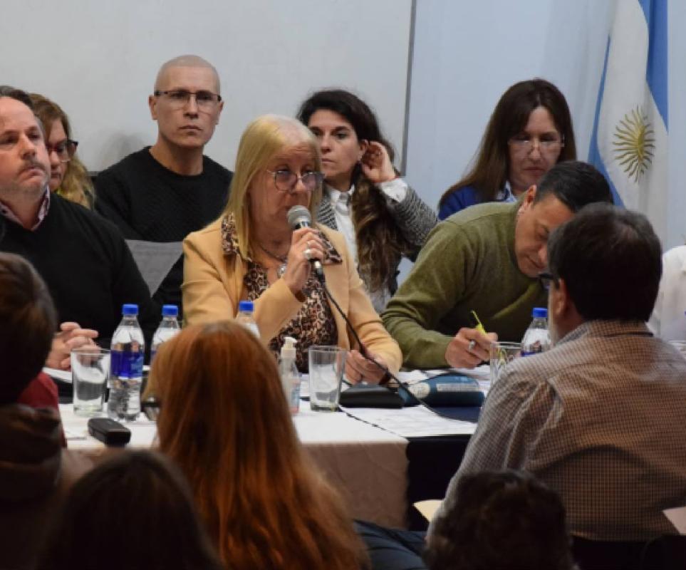 Liliana Olivera: “La altísima adhesión al paro demuestra la disconformidad de los docentes con la propuesta salarial”